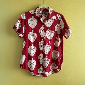 Big Bud Press Strawberry Pantry Top